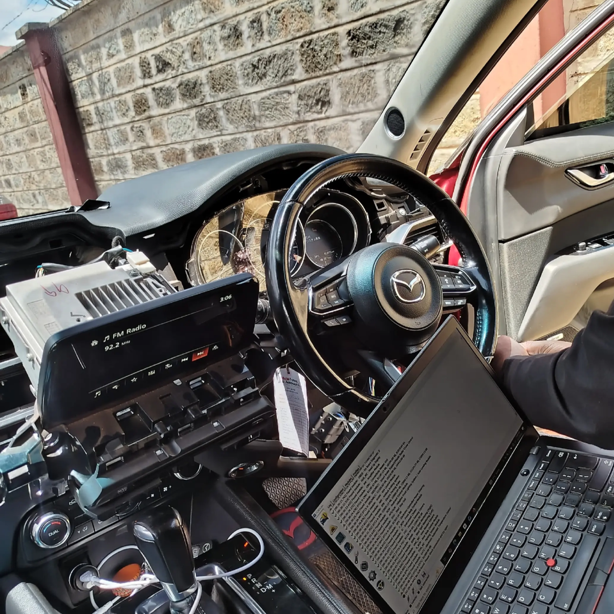 Mazda diagnostic scan in workshop